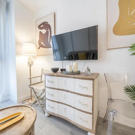 Apartment Xpce Urban 13 Skyline - Parking Free